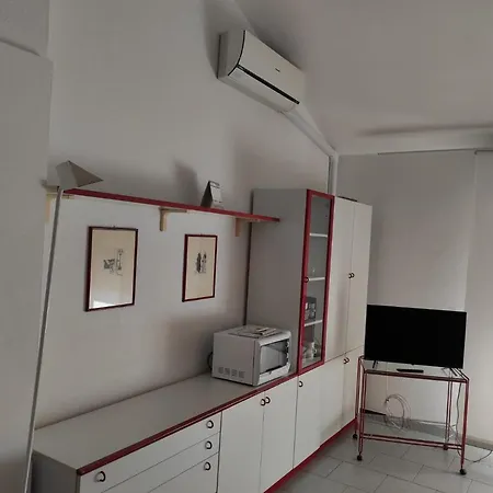 Portofino Est Apartment